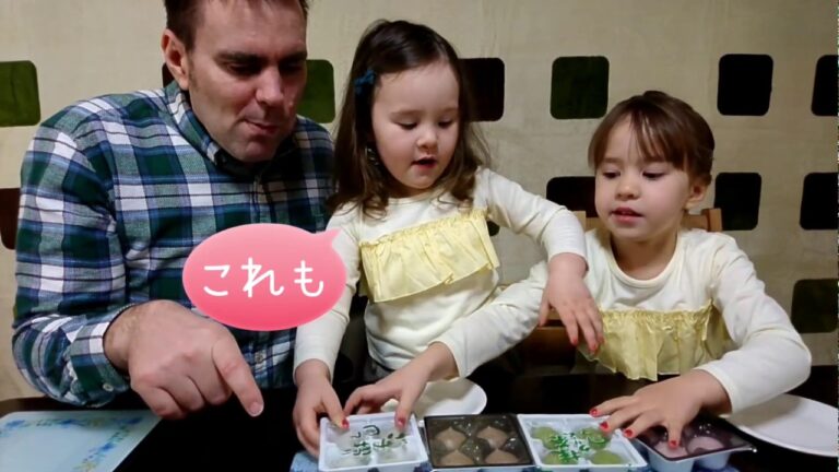 【松栄堂】この世の物ではないお団子！バイリンガル姉妹