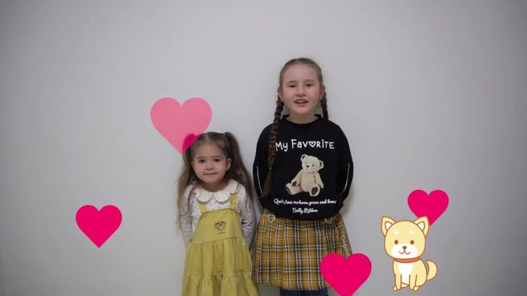 博多弁を練習するピーチフラワー　バイリンガル姉妹